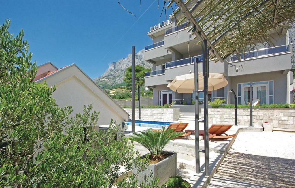 Villa Em Makarska Buitenkant foto