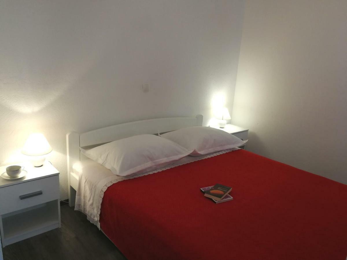 Villa Em Makarska Buitenkant foto